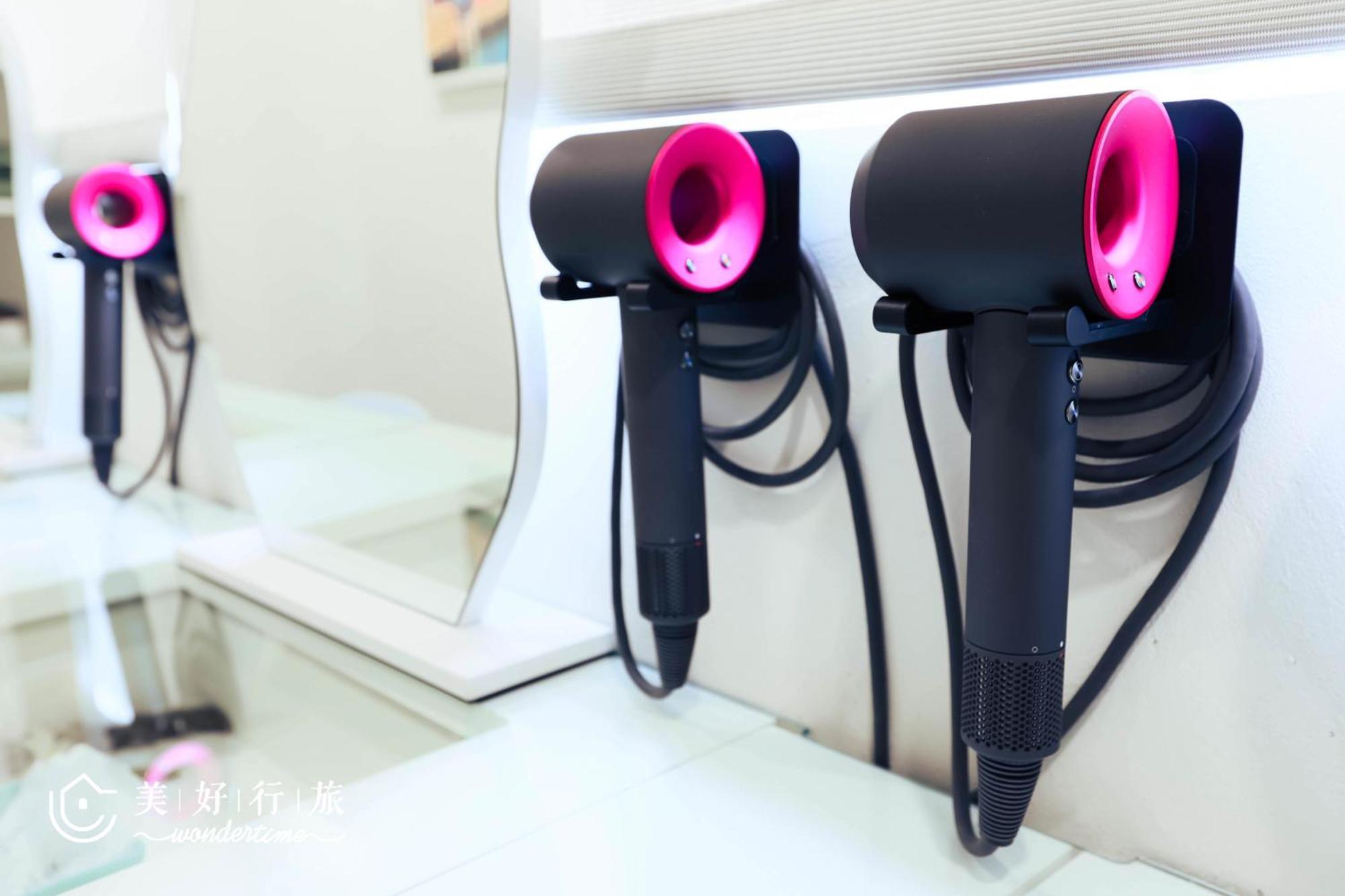 Wondertime2- Ladies' Inn 'Taipei Main Station エクステリア 写真