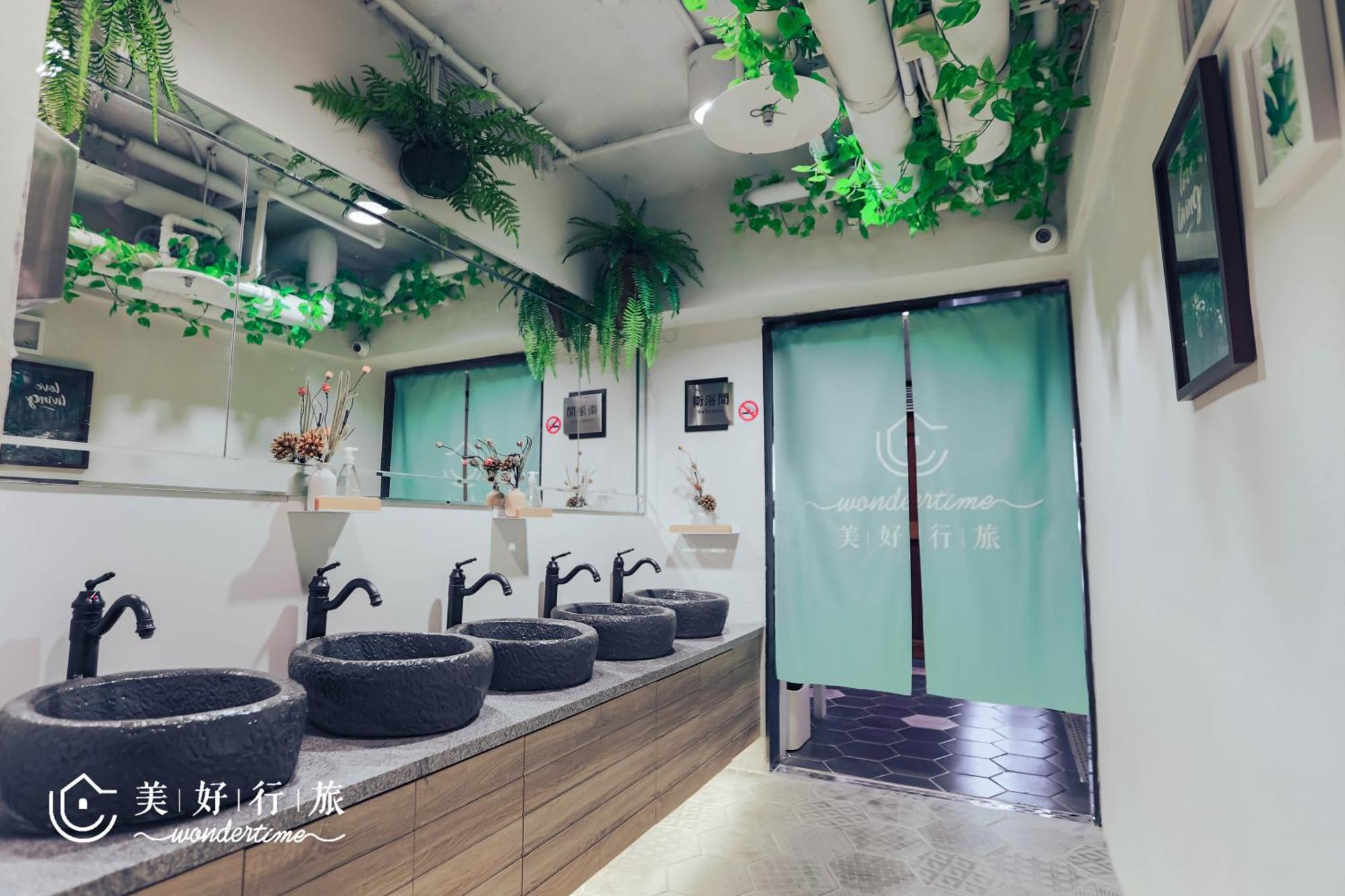 Wondertime2- Ladies' Inn 'Taipei Main Station エクステリア 写真
